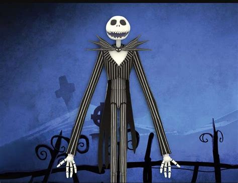 How Tall is Jack Skellington in the Movie: A Spooky Inquiry into the Pumpkin King's Stature and Beyond